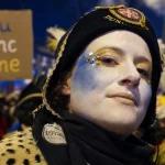 Maquillage carnaval dunkerque bleu blanc jaune, paillettes